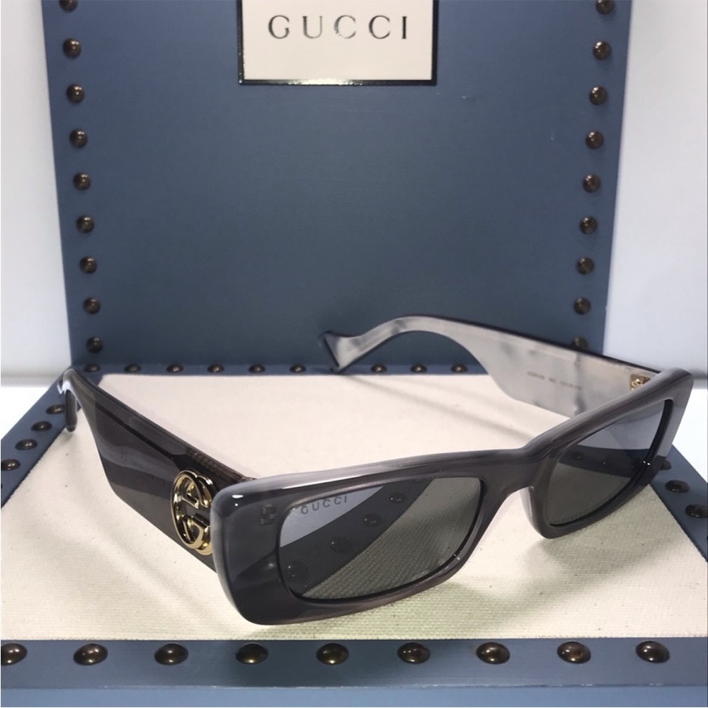 New GUCCI Monochromatic Rectangle Sunglasses w/ Interlocking G Temples
